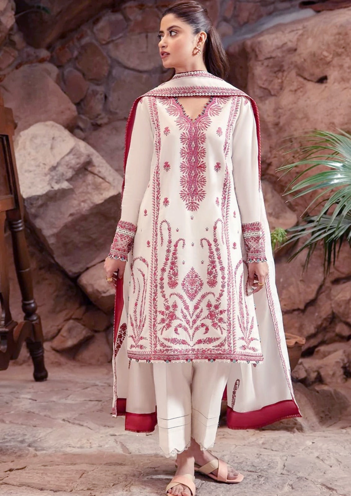 3 Piece Embroidered Dhanak Shirt with Embroidered Dhanak Shawl ZH 01