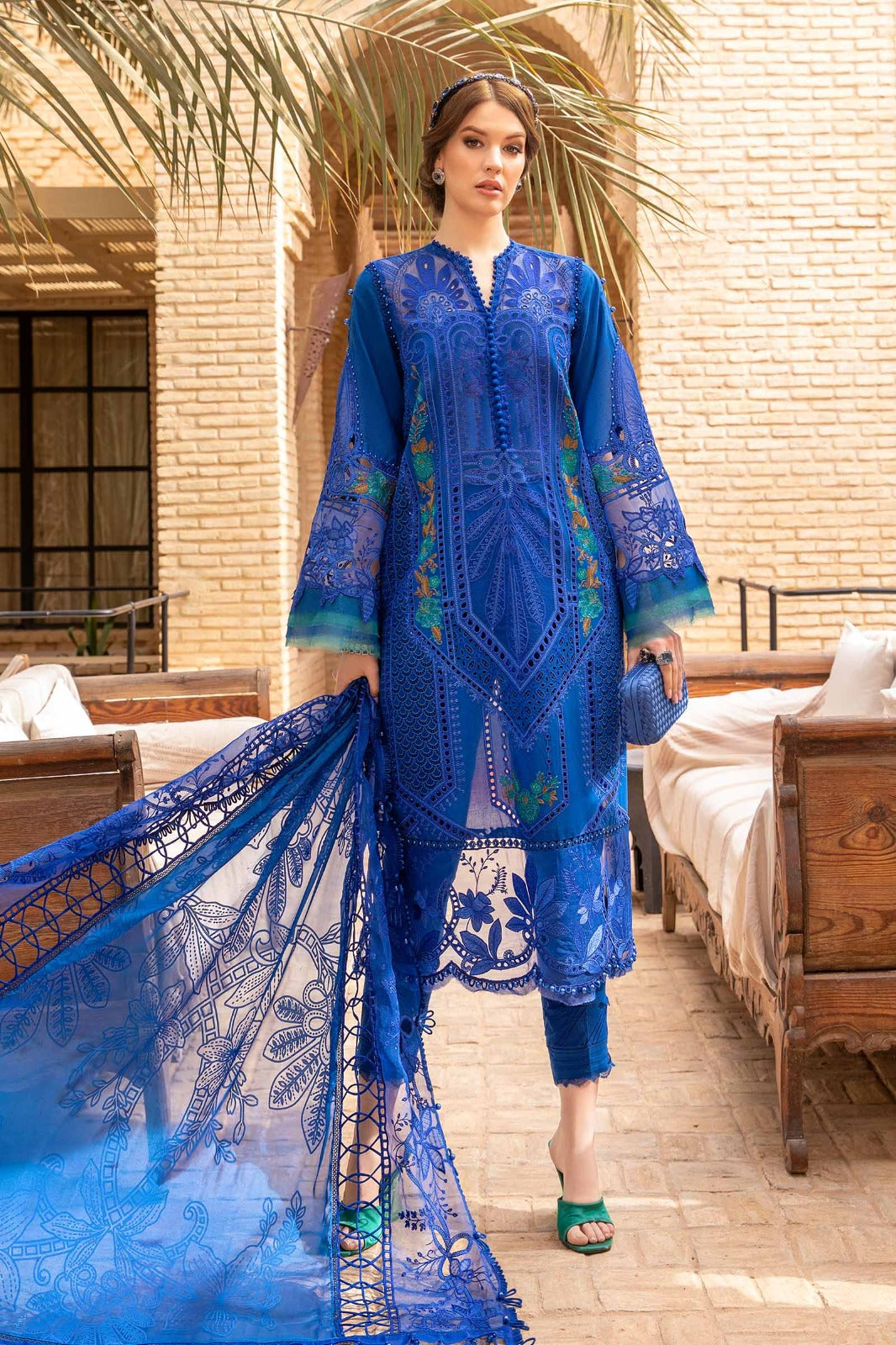 3 Piece Embroidered Lawn Shirt with Embroidered Organza Dupatta MB 2590