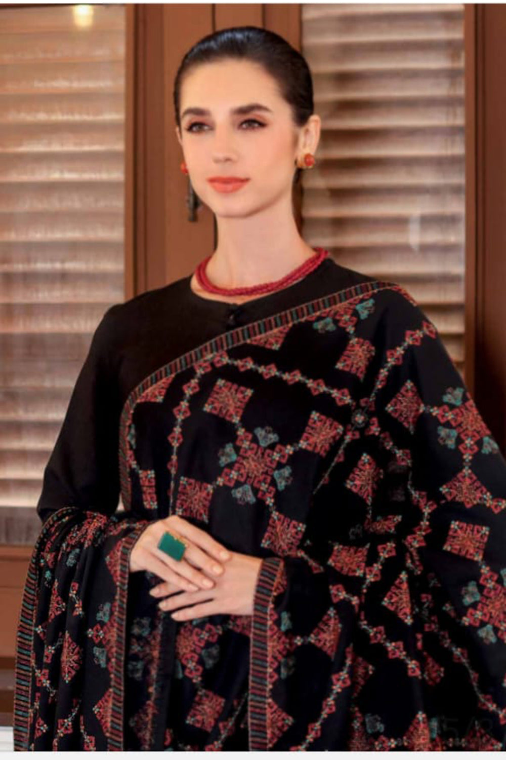 3 Piece Dhanak Shirt with Embroidered Shawl BR 740